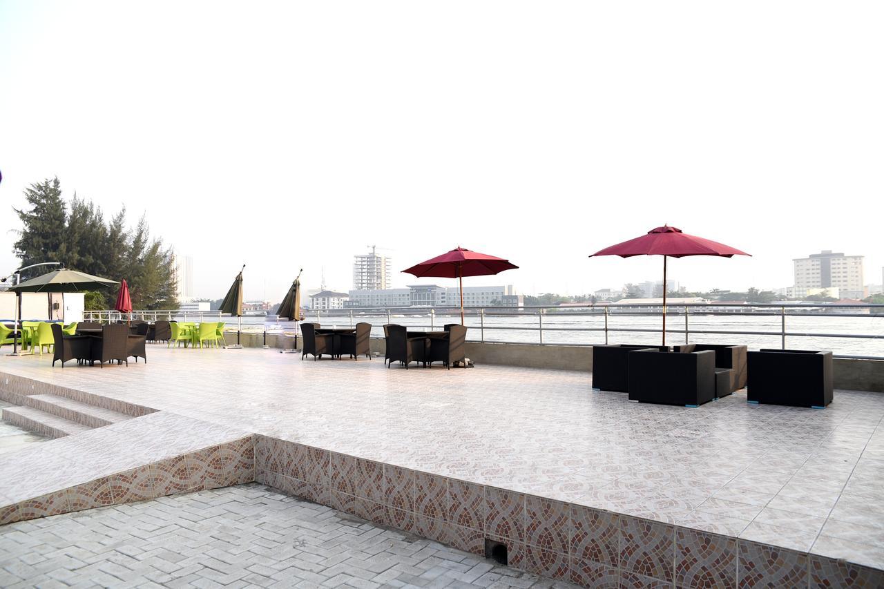 Tivoli Hotel Seafront Ikoyi Aliayabiagba 外观 照片
