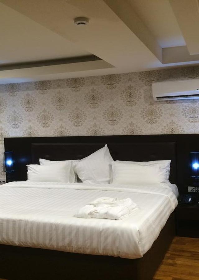 Tivoli Hotel Seafront Ikoyi Aliayabiagba 外观 照片