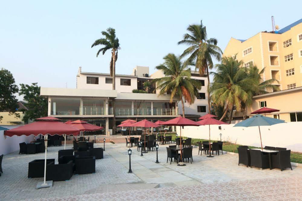 Tivoli Hotel Seafront Ikoyi Aliayabiagba 外观 照片
